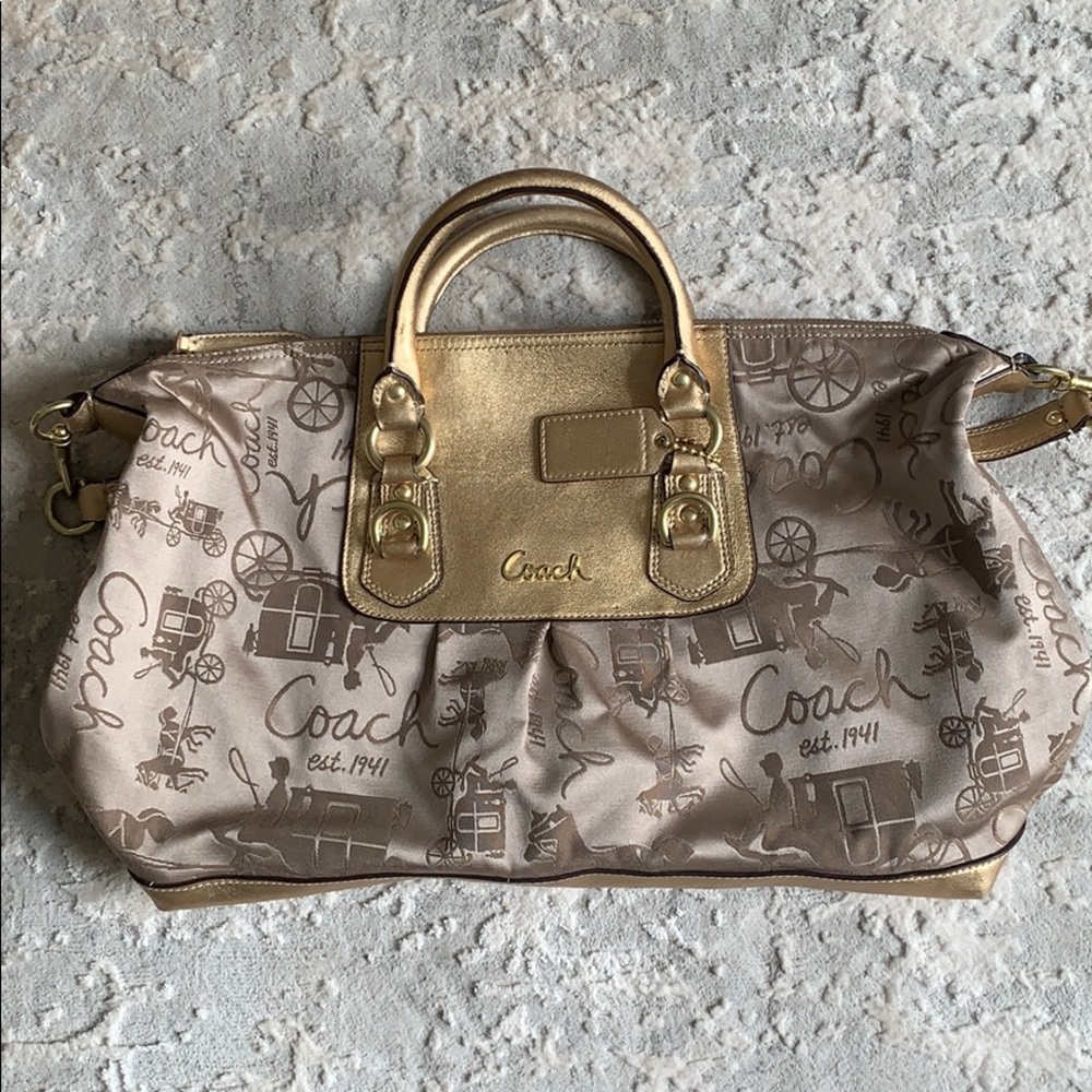Coach shoulder bag